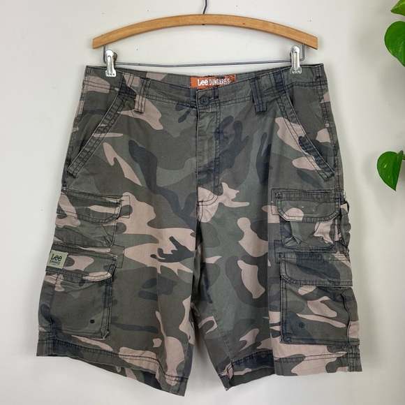 lee dungarees camo shorts